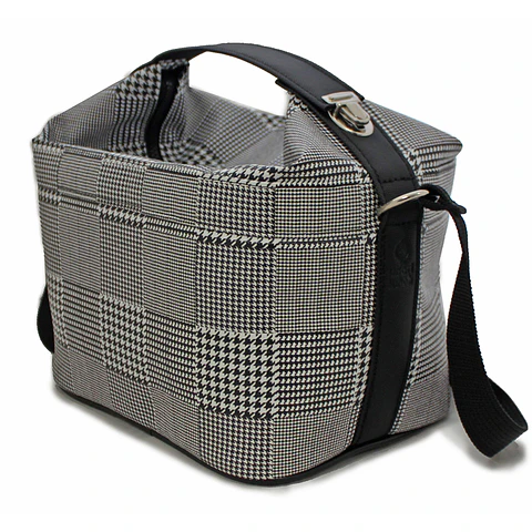 Set Lancheira Cubic Xadrez, duas caixas de 500 ml, individual preto e talheres