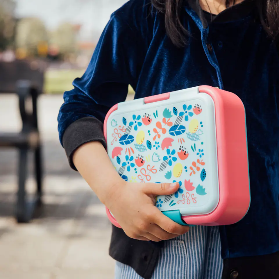 Quokka Sandwicheira Flowers 1