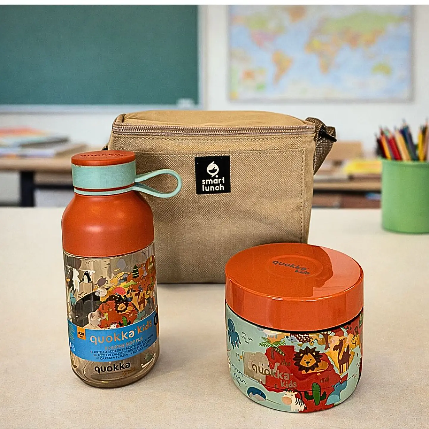 Pack Lancheira Kids com Termo de Comida e Garrafa 1