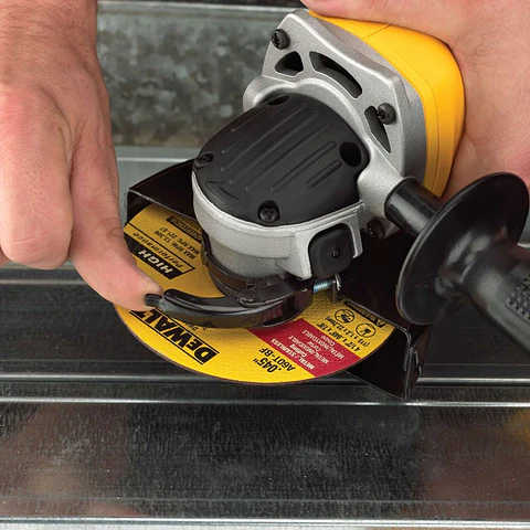 Esmeril Angular 4 1/2" Inalámbrico 20V Litio-ion DeWalt - 2 Baterías de 4 Ah + Cargador + Bolso de Traslado