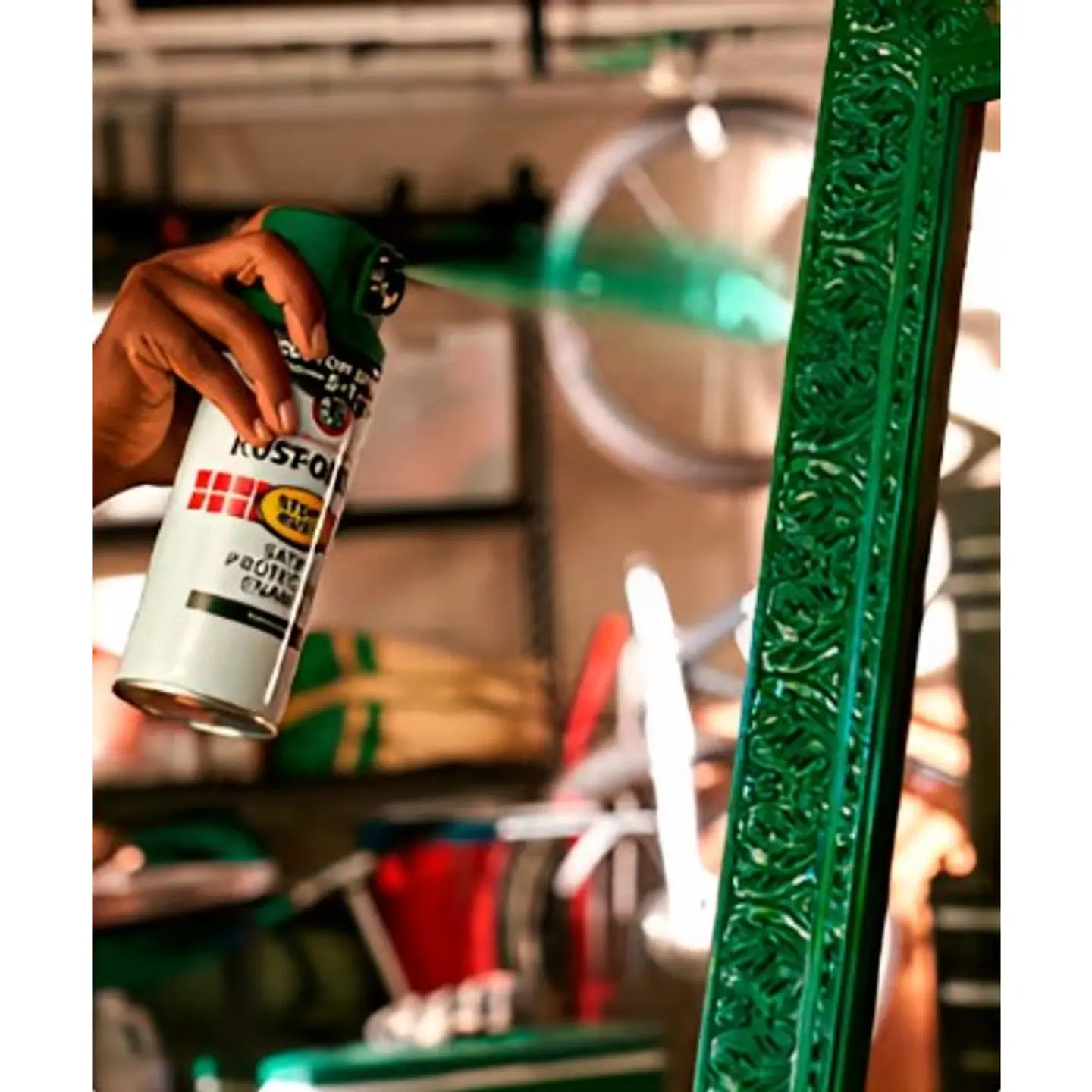 Pintura en Spray Ultra 5 en 1 Multisuperficie Anticorrosiva Verde Militar Brillante 340 g Rust-Oleum 2
