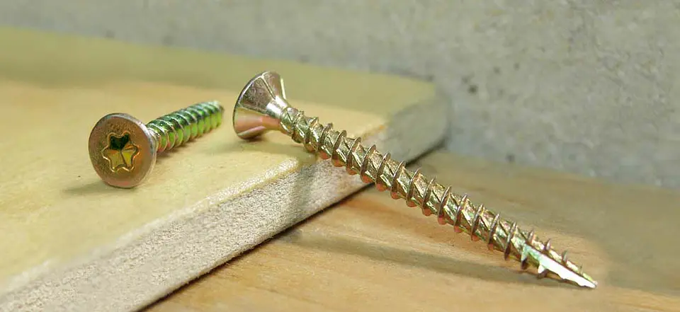 Tornillo Turbo Screw Torx #9[4.5] x 50 Mamut · Caja de 100 un. 1