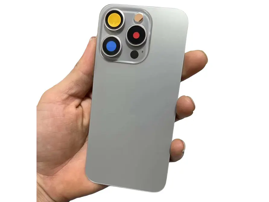 iPhone 15 Pro Max Vidrio Tapa Trasera 3