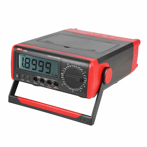 Multímetro Digital de Laboratório 1000VDC / 750VAC 10A UNI-T
