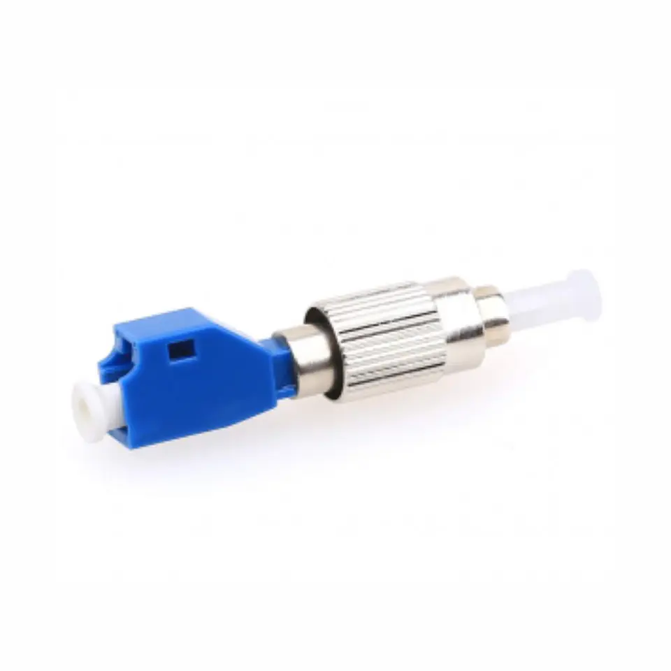 Adaptador Fibra Óptica Monomodo UPC FC Macho / LC Fêmea 1