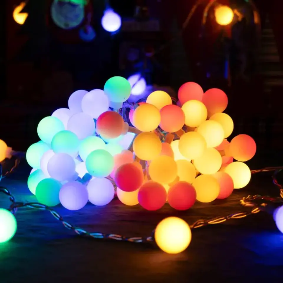 Luzes de Natal Bolha 100 LED RGBY 3xAA 10m IP44 1