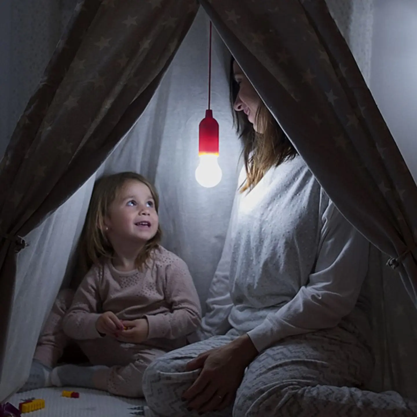 Candeeiro Portátil LED a Pilhas 1