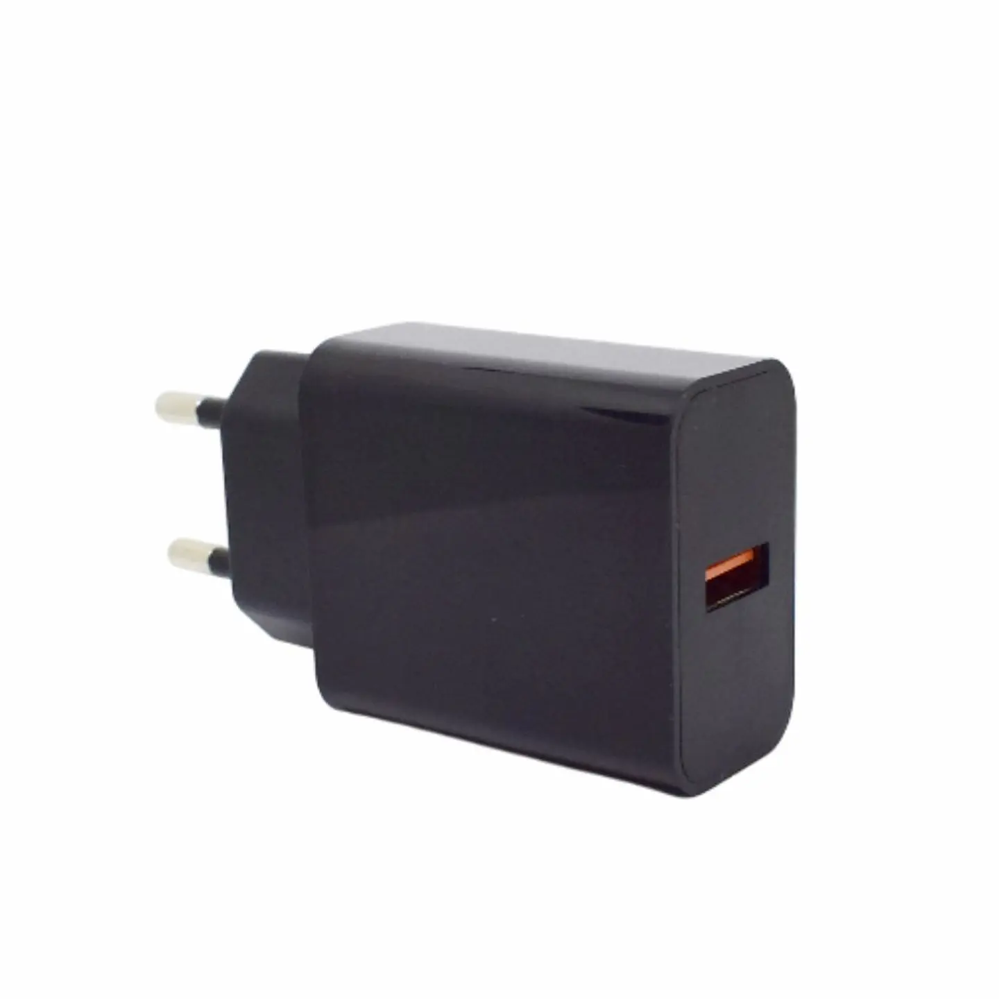 Alimentador Compacto USB-A 5V 3A Preto 1