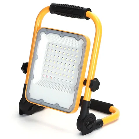 Foco LED Portátil Recarregável 30W 6500k 1000lm IP65