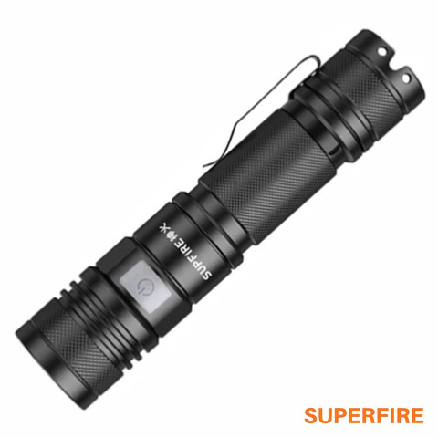 Lanterna 15W 1500lm Zoom IP44 SUPERFIRE
