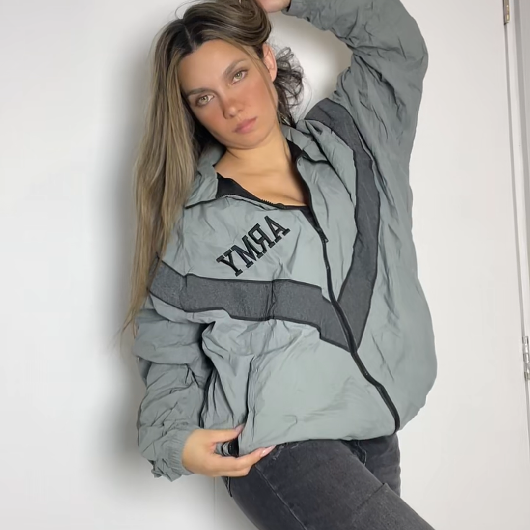 cortaviento gris (M) 2