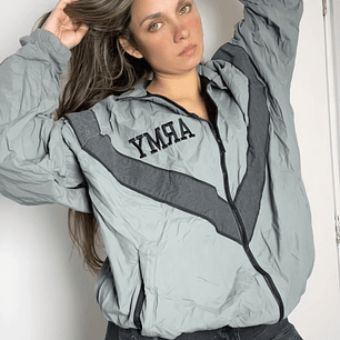 cortaviento gris (M)