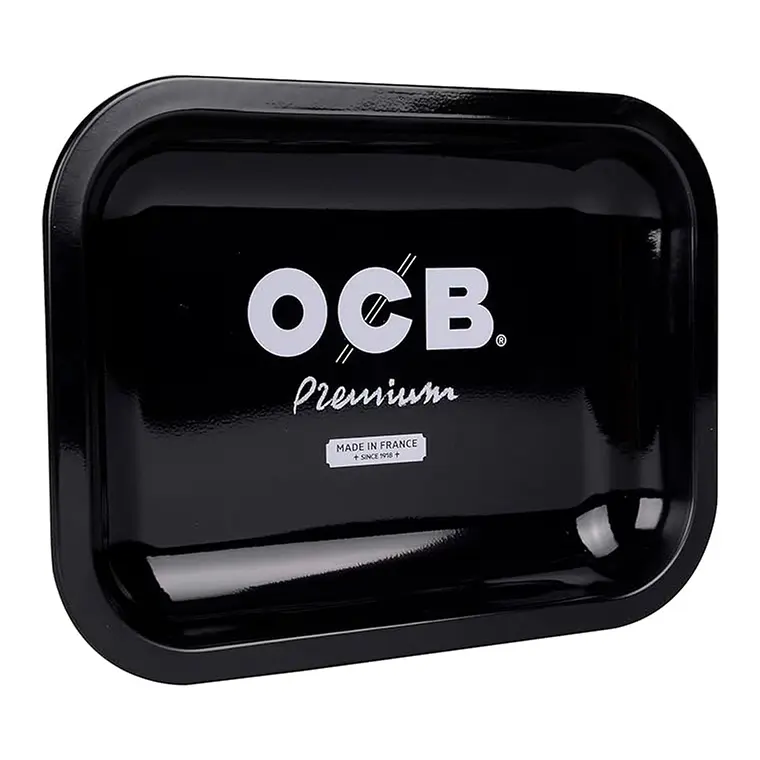 BANDEJA OCB METALICA MEDIANA NEGRA  29 * 19 CM. 1