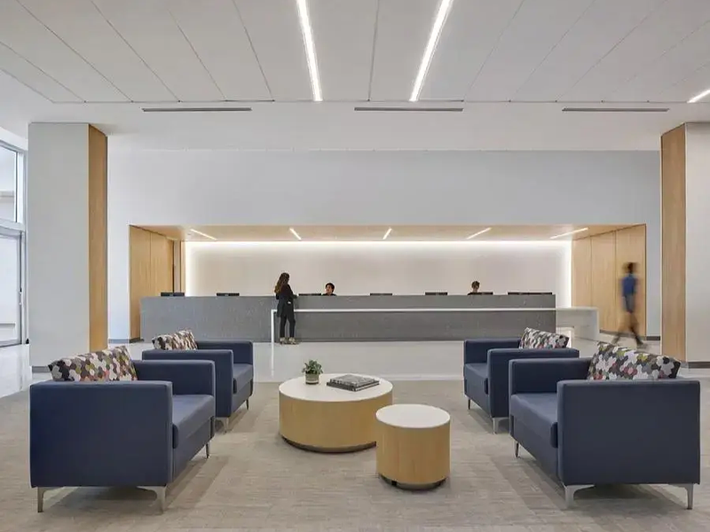 Sistema Modular para Clínicas — “Mobiliario que cuida espacios y personas”