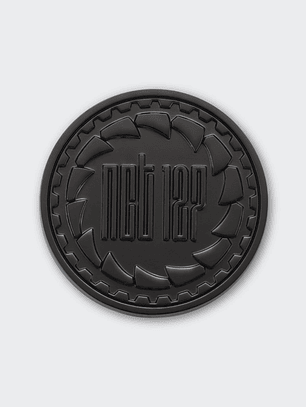BADGE - NCT 127 4TH TOUR 'NEO CITY  SEOUL - THE MOMENTUM' MD