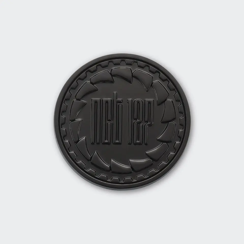 BADGE - NCT 127 4TH TOUR 'NEO CITY  SEOUL - THE MOMENTUM' MD 1