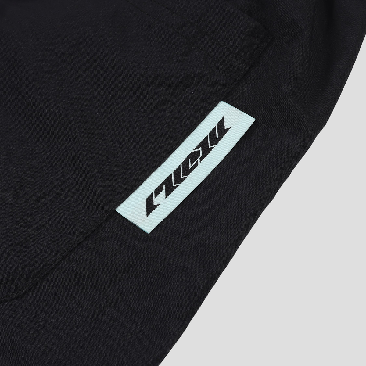 STRING PANTS - SHINee WORLD Ⅵ [PERFECT ILLUMINATION : SHINee’S BACK] MD 4