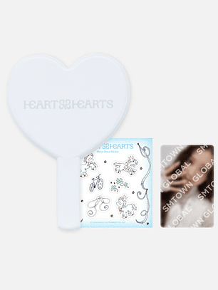 HAND MIRROR SET - Hearts2Hearts - The 1st Single 'The Chase'
