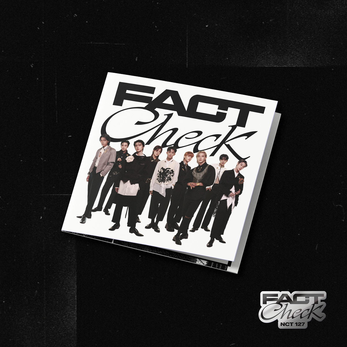 The 5th Album 'Fact Check' (D2C Exclusive Exhibit Ver.) 1