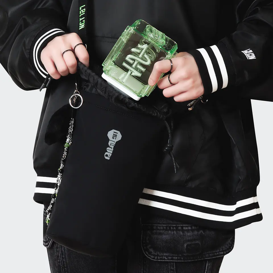 FANLIGHT POUCH SET - NCT 127 4TH TOUR 'NEO CITY  SEOUL - THE MOMENTUM' MD 8