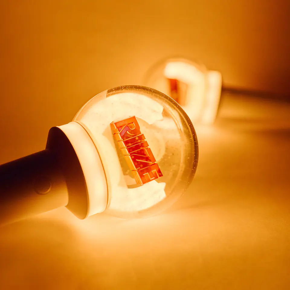 RIIZE Official Fanlight 4