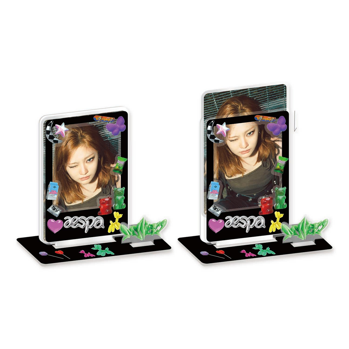 The 3rd Mini Album 'MY WORLD' (Acrylic Stand Box Set) 17