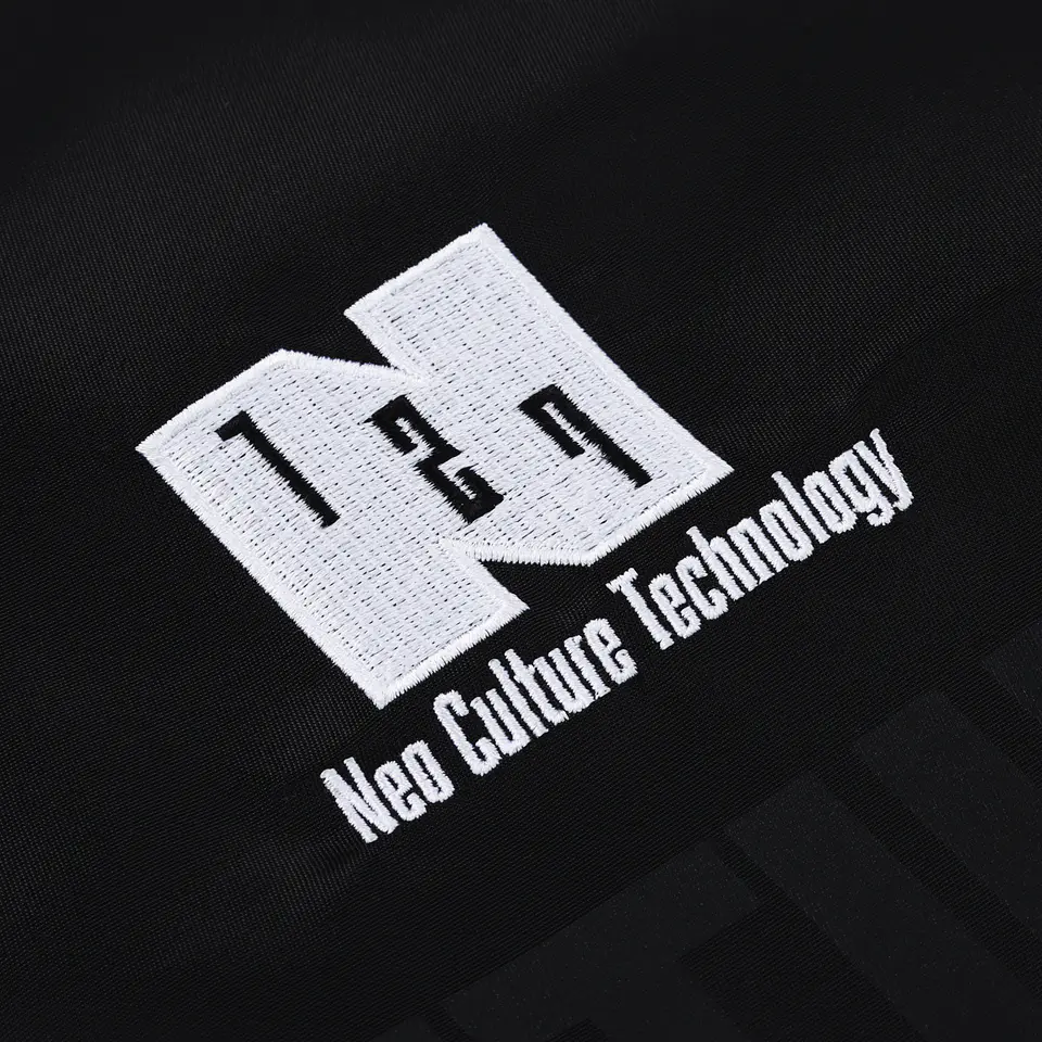 PULLOVER SET [NCT 127 ver.] (L) - NCT 127 4TH TOUR 'NEO CITY SEOUL - THE MOMENTUM' MD 4