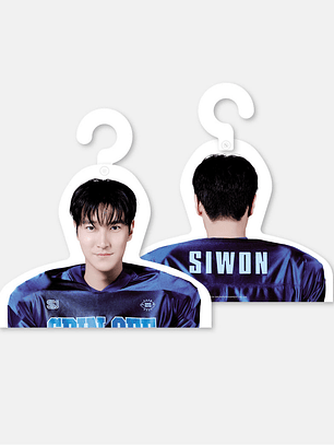 PHOTO HANGER - 2024 SUPER JUNIOR 'SUPER SHOW SPIN - OFF : Halftime' MD