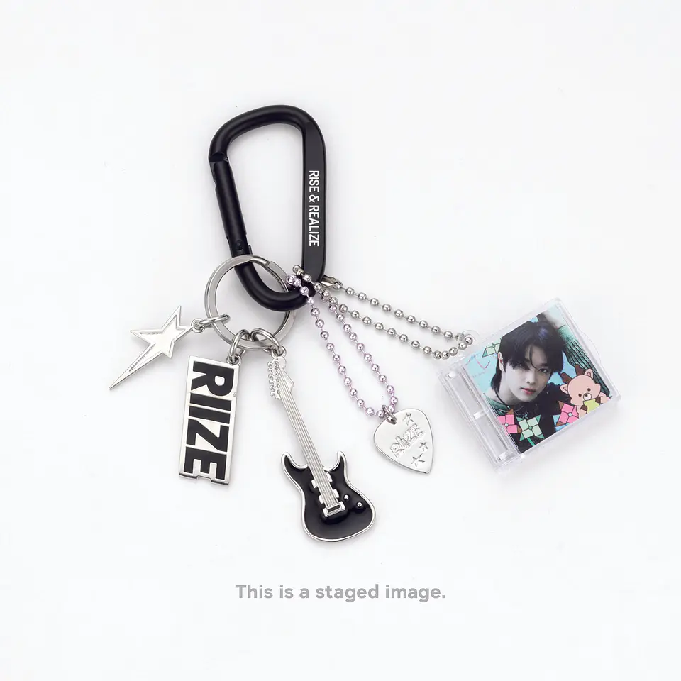 CARABINER KEYCHAIN SET - RIIZE : ON THE SING STREET POP-UP MD 3