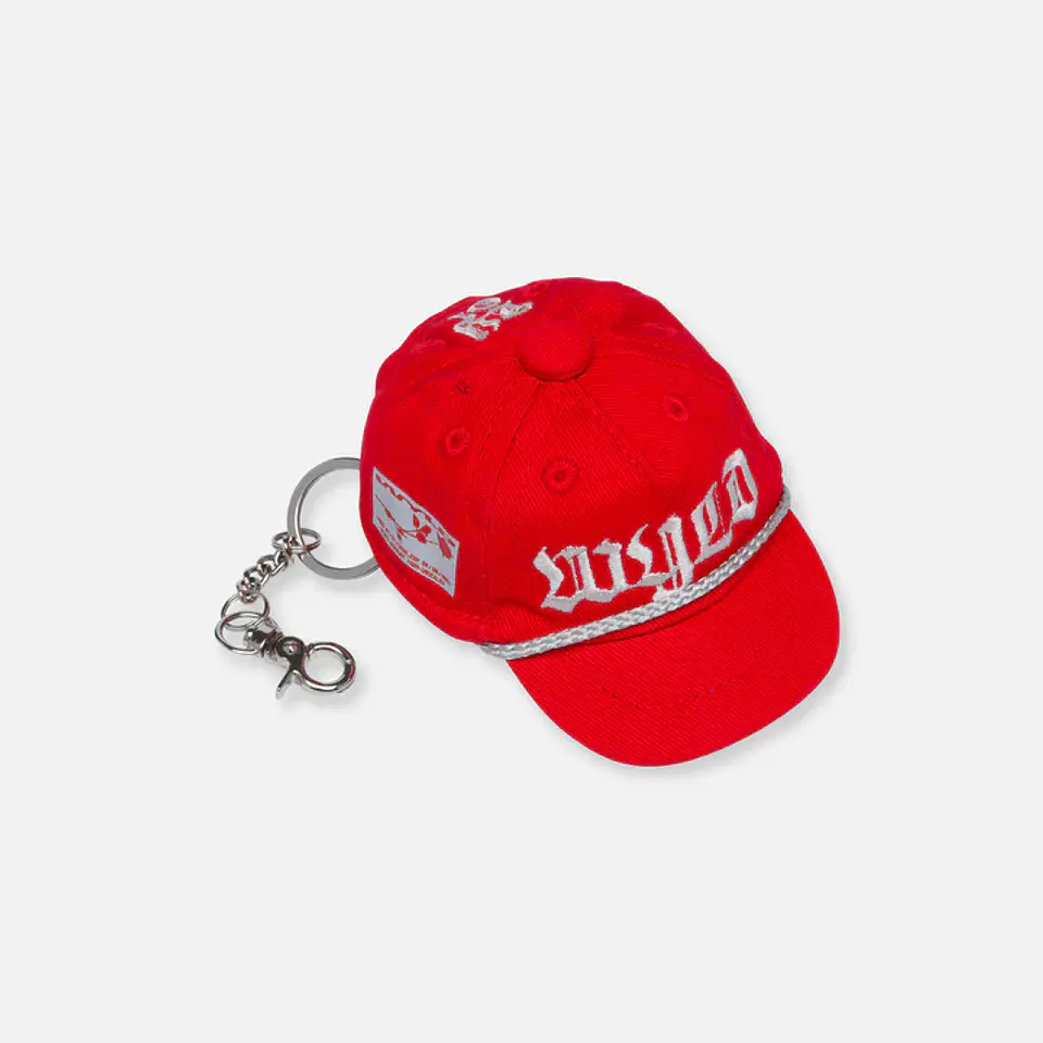 🏷️[PREVENTA] CAMP CAP KEYRING - TAEYONG - The 1st Album 'WYLD' 1