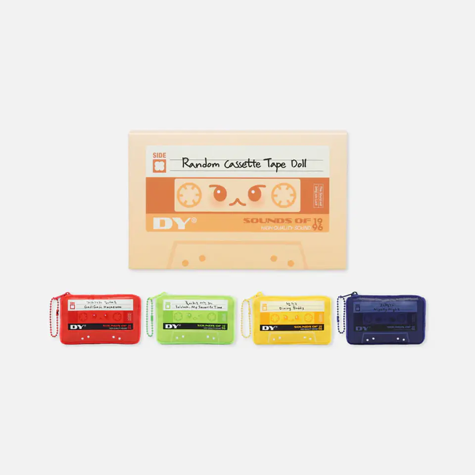 🏷️[PREVENTA] RANDOM CASSETTE TAPE DOLL - DOYOUNG [동시녹음(SOUND OF MEMORIES)] MD 1