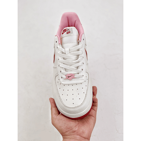 Nike air force 1 valentines day 2023