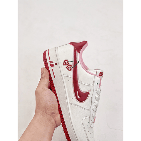 Nike air force 1 valentines day 2023