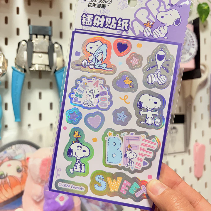 Stickers holograficos Snoopy.  5