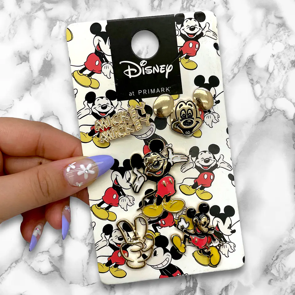 PINES MICKEY  3