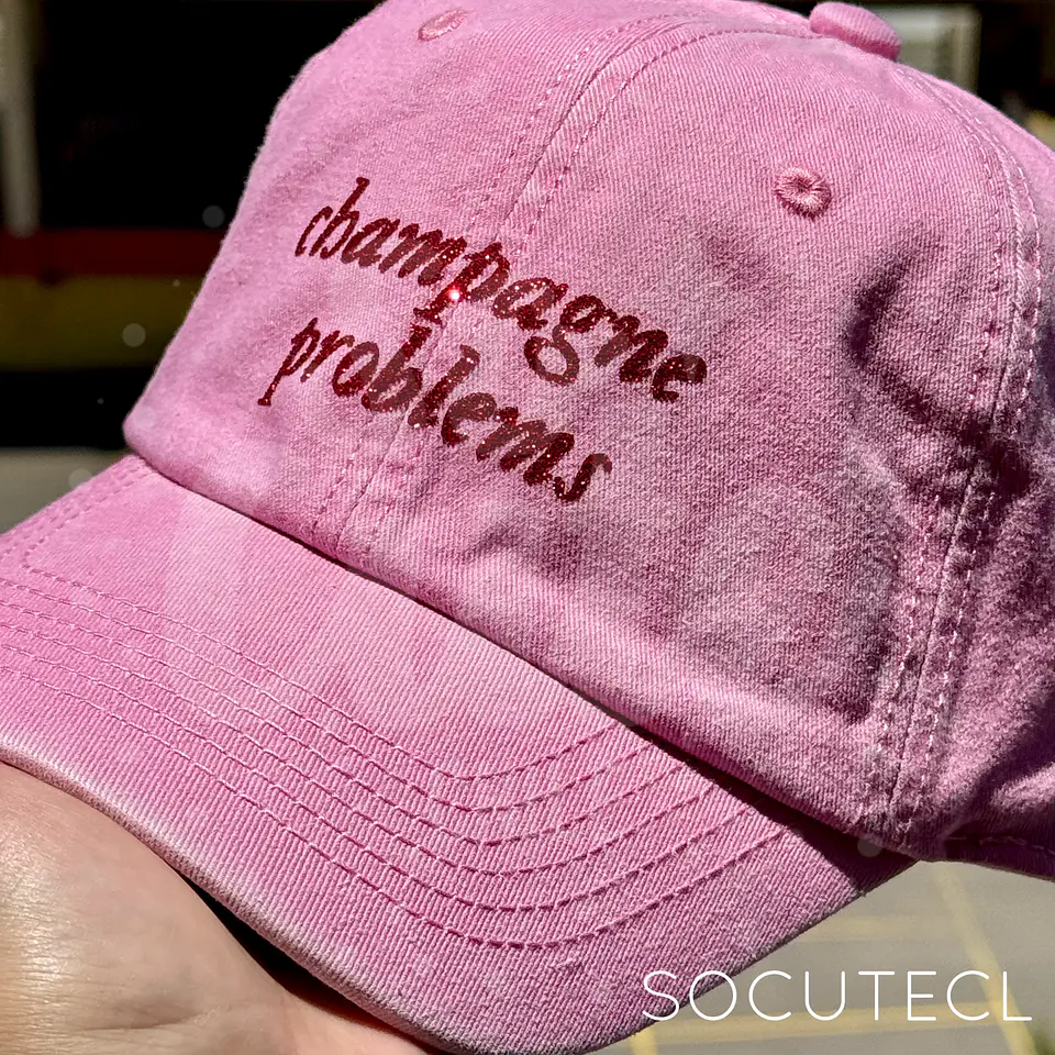 JOCKEY CHAMPAGNE PROBLEMS TAYLOR SWIFT 1