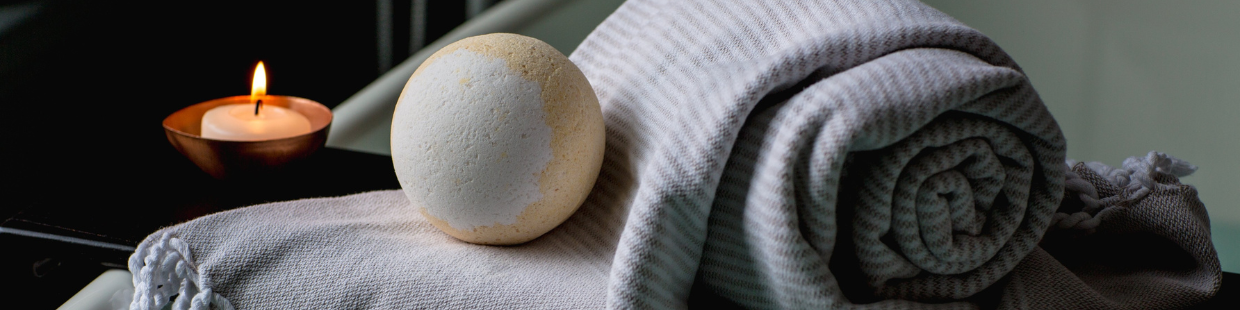 Bath Bombs & Fizzers