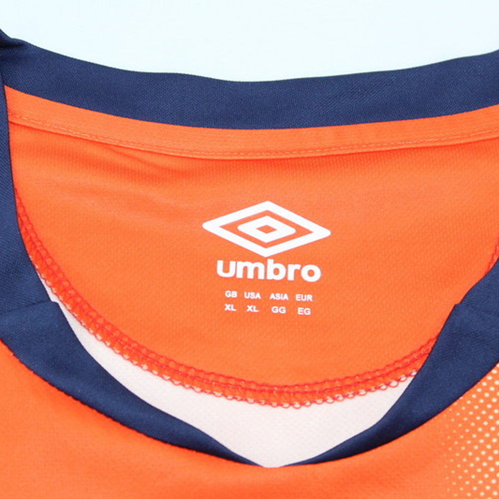 (M001) Camiseta 1º Luton - Versión Fan - 23/24