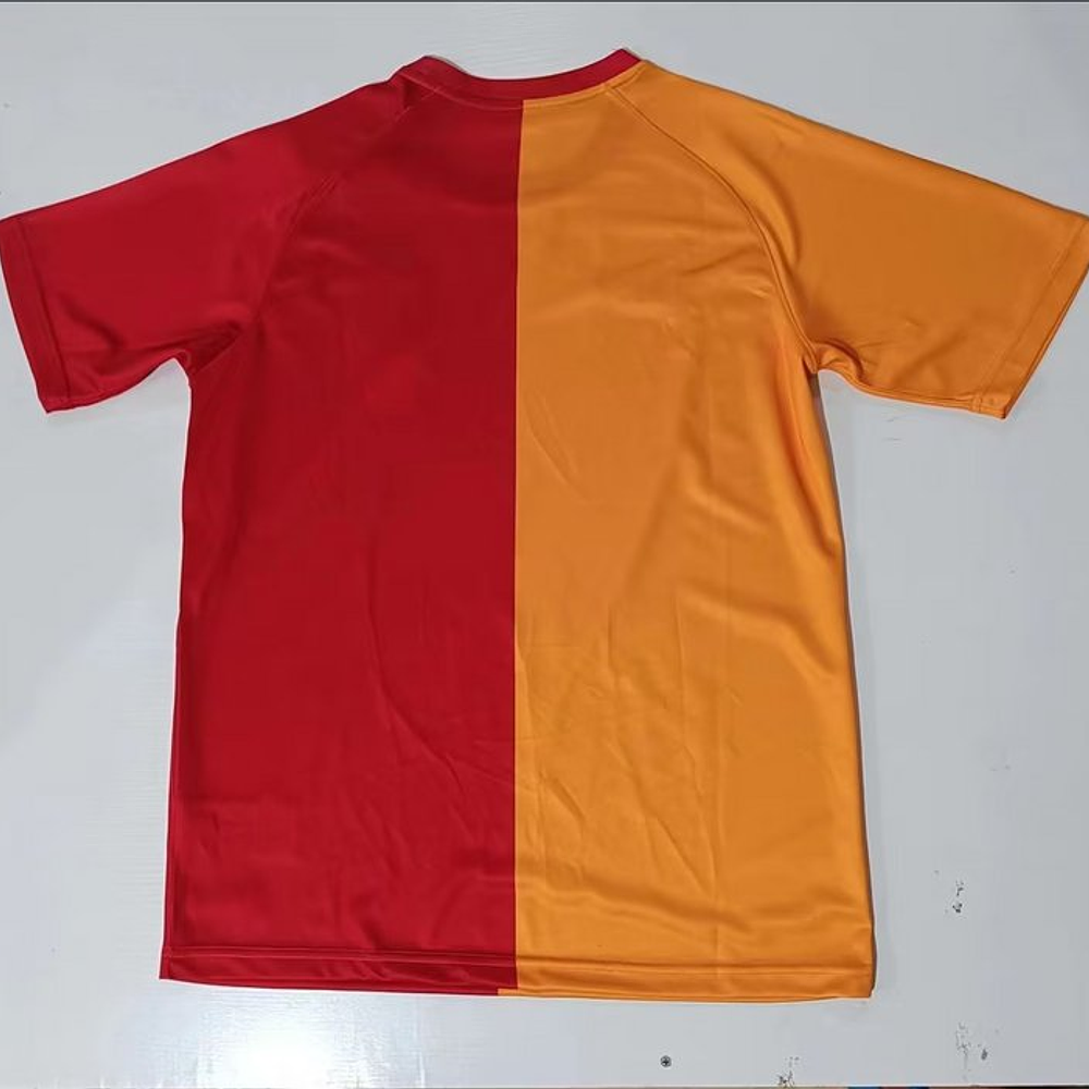 (M001) Camiseta 1º Galatasaray - Versión Fan - 23/24