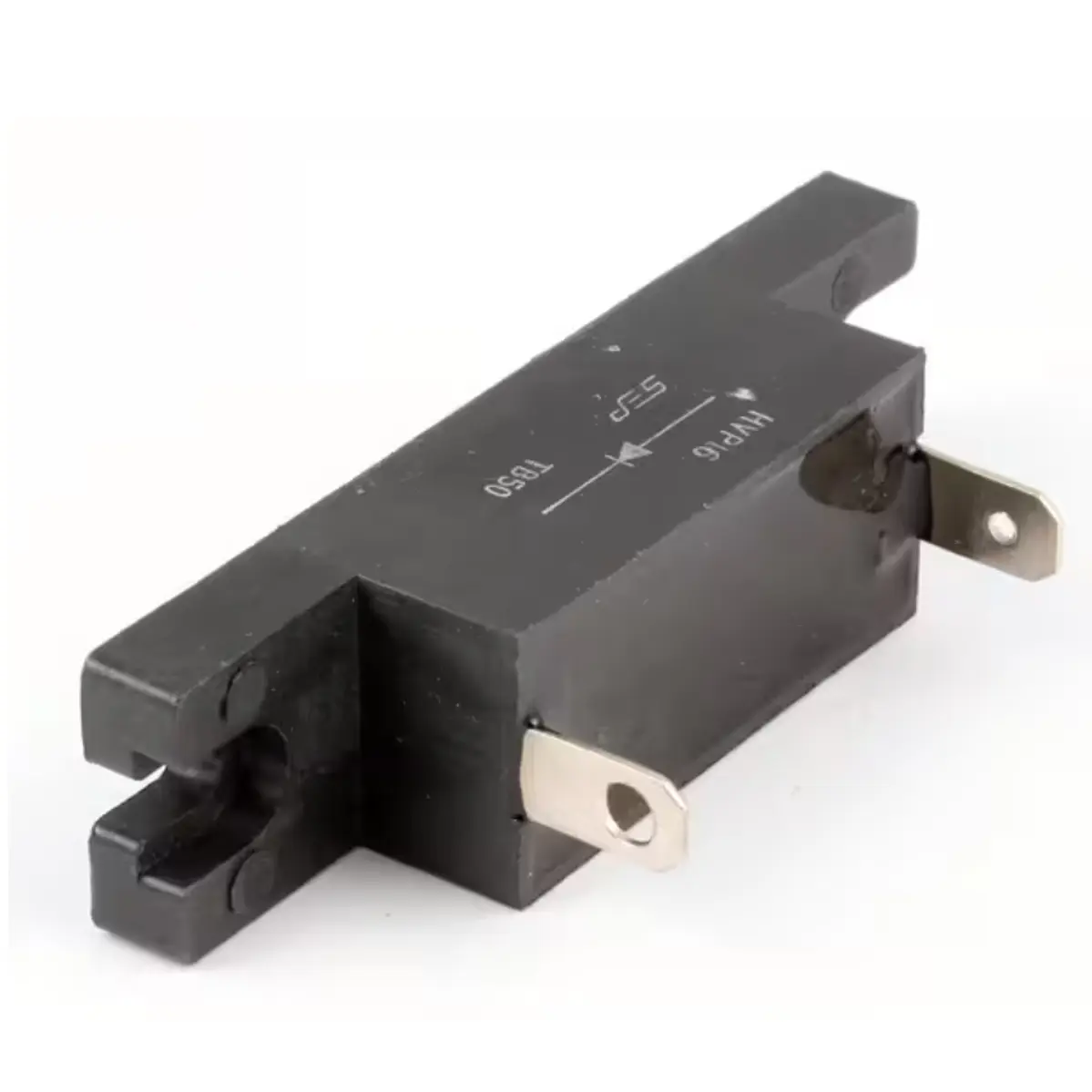 Diodo de alto voltaje para hornos de convección TurboChef.  Voltaje 208/240 V Frecuencia	60 Hz 1