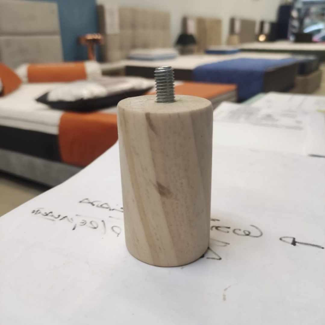 Base rigida forrada a microfibra c/pés madeira natural 2