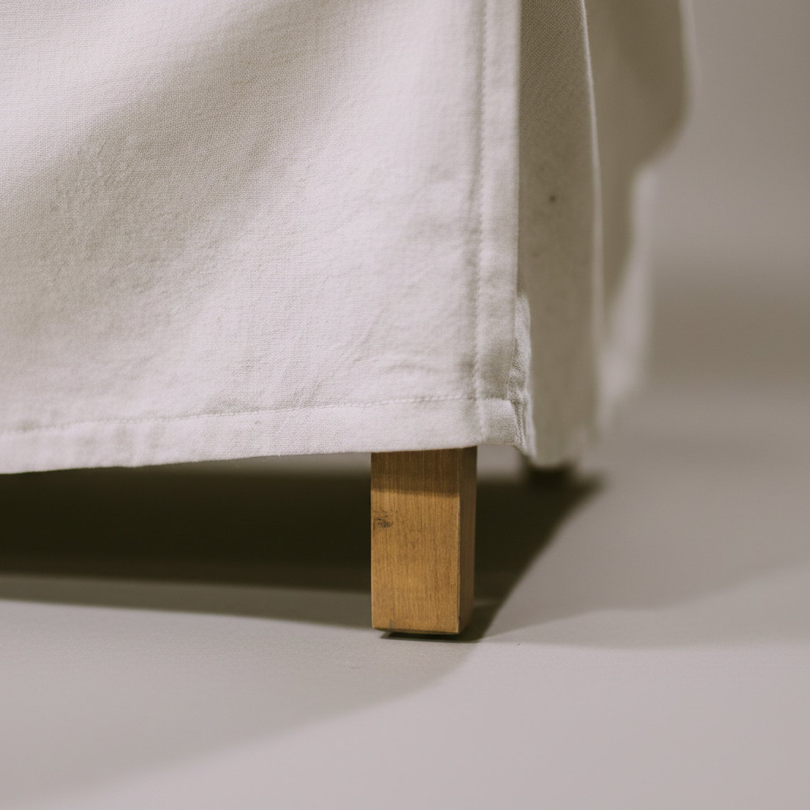 Silla de Comedor enfundadas en Lino 5