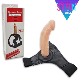 Arnés con Dildo 19 cms StrapON Realista con Funda para el pene alargador