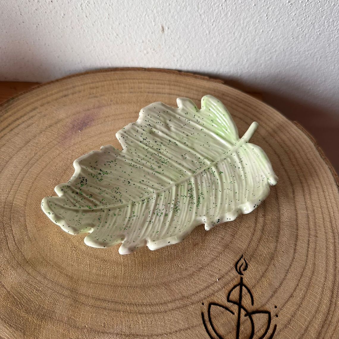 Base Folha em Jesmonite 1