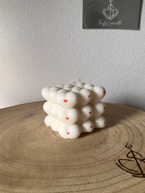 Vela Cubo de Corações