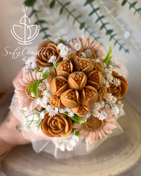 Bouquet de Girassóis, Rosas e Tulipa