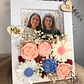 Moldura Personalizada com Fotografia e Flores Decorativas - thumbnail 2