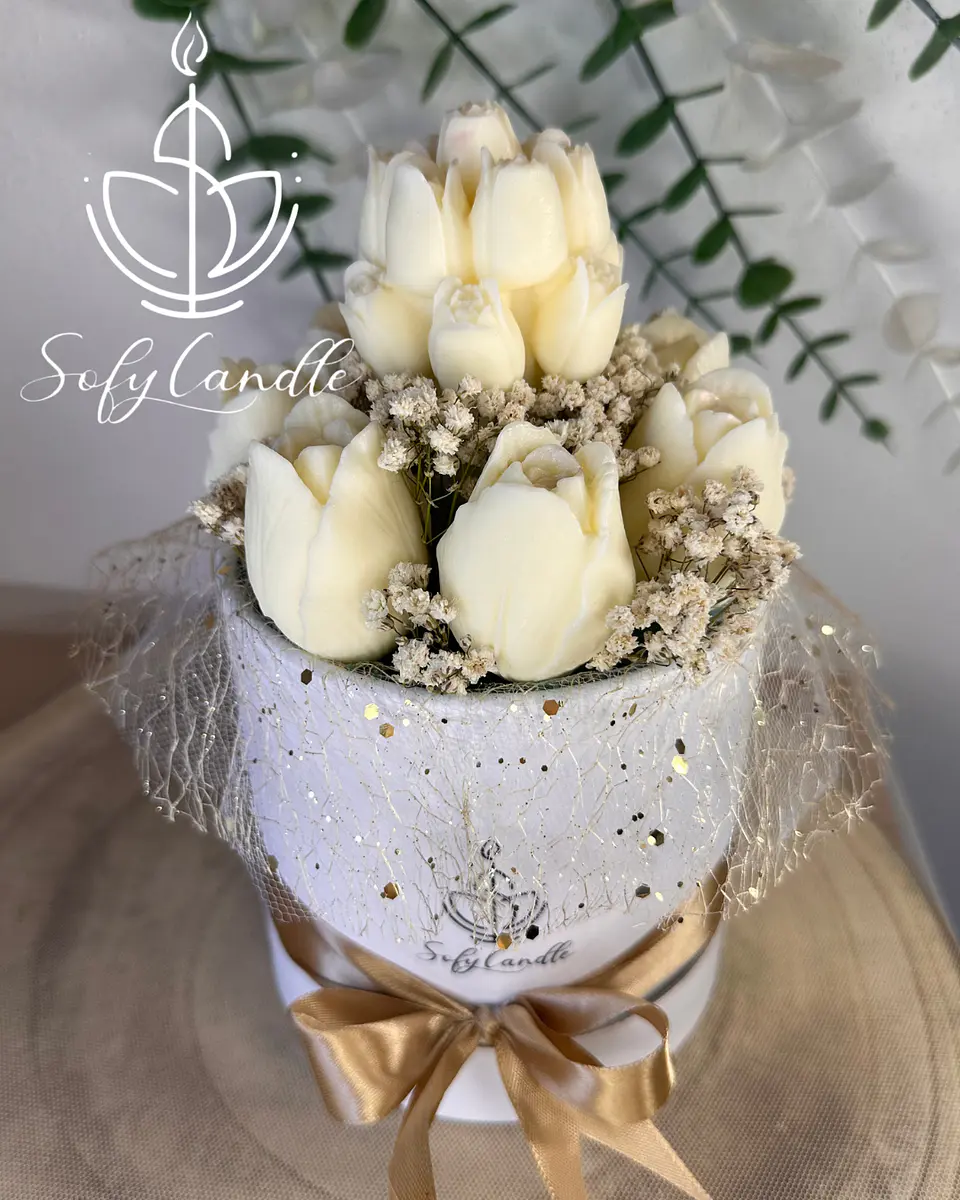 Bouquet de Tulipas com Flores Artesanais 2
