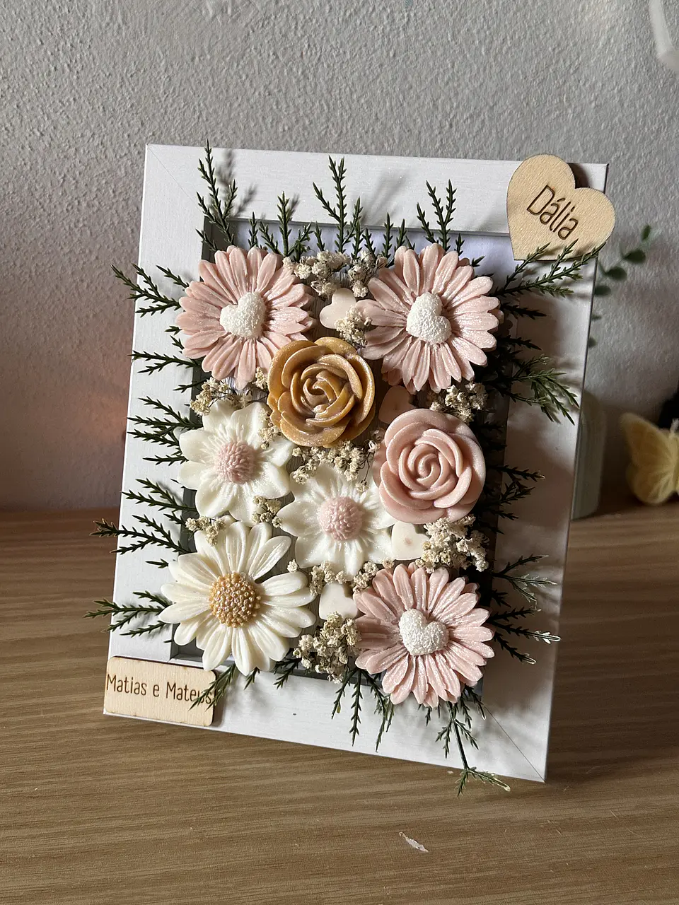 Moldura Floral com Velas e Nomes Personalizados 1