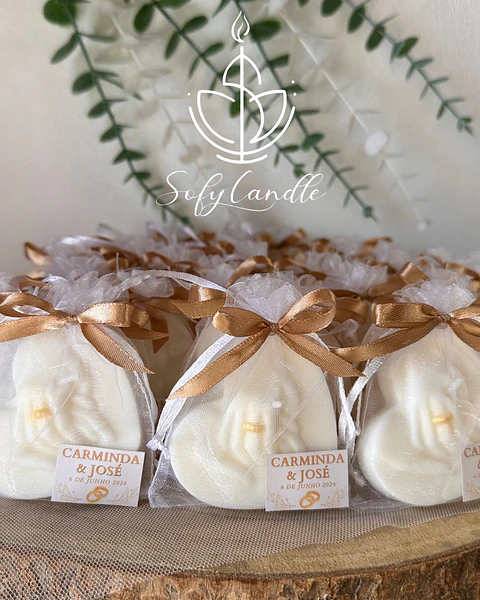 Mãos com Aliança em Vela Personalizada